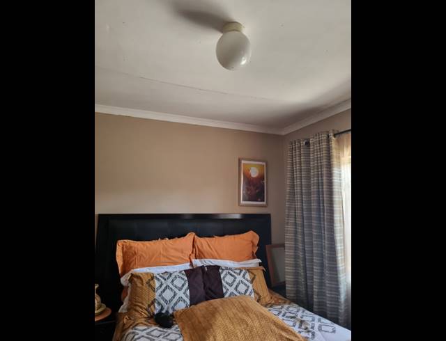 3 BEDROOM HOUSE FOR SALE IN FAIRLEIGH
